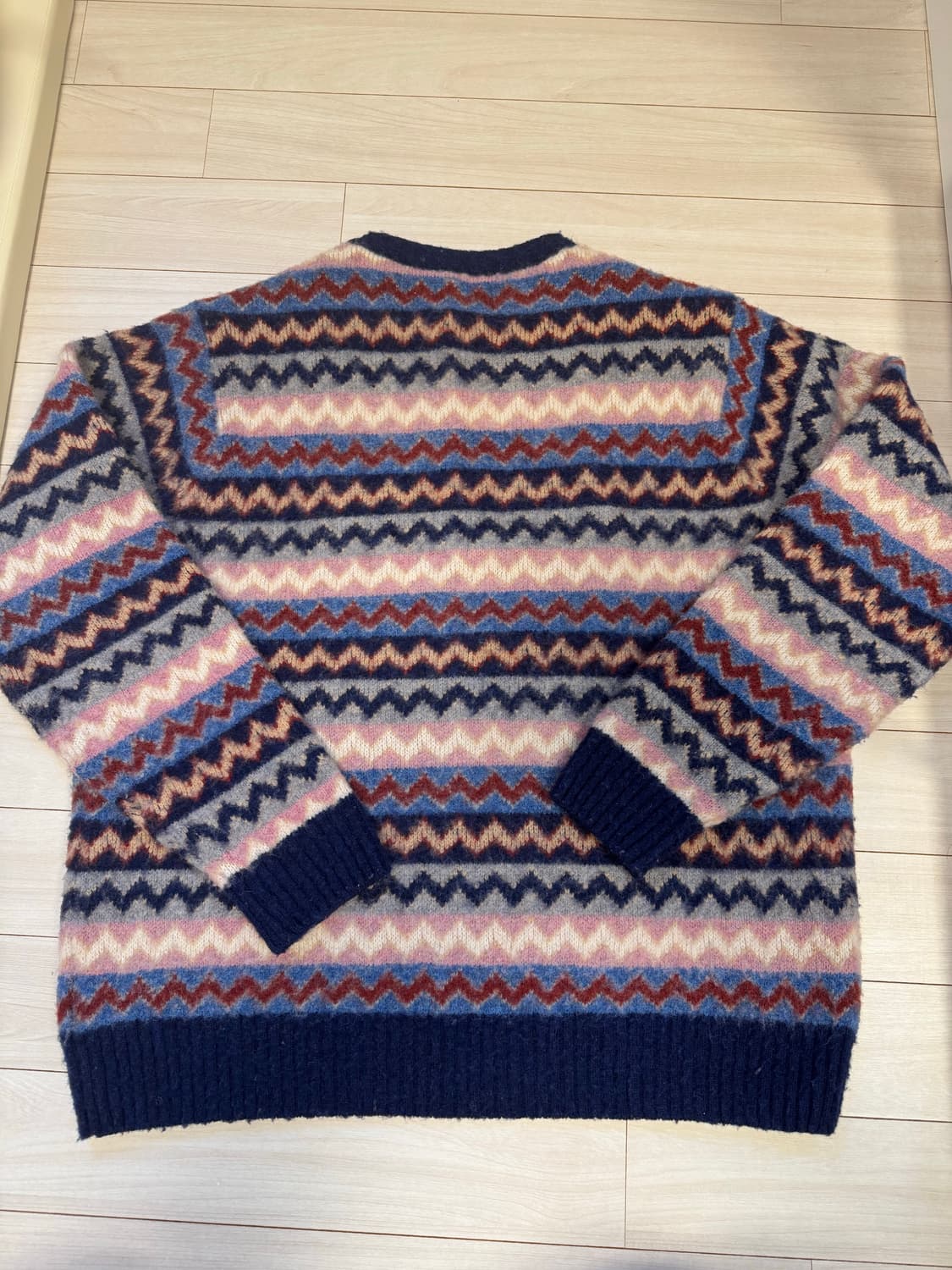 하울린 코스믹 판타지 니트  XL 상품이미지2