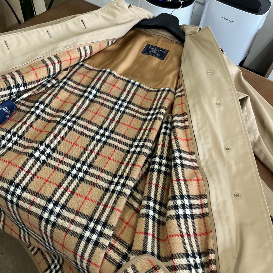 버버리 싱글 벨티드 트렌치코트 48S 상품이미지6