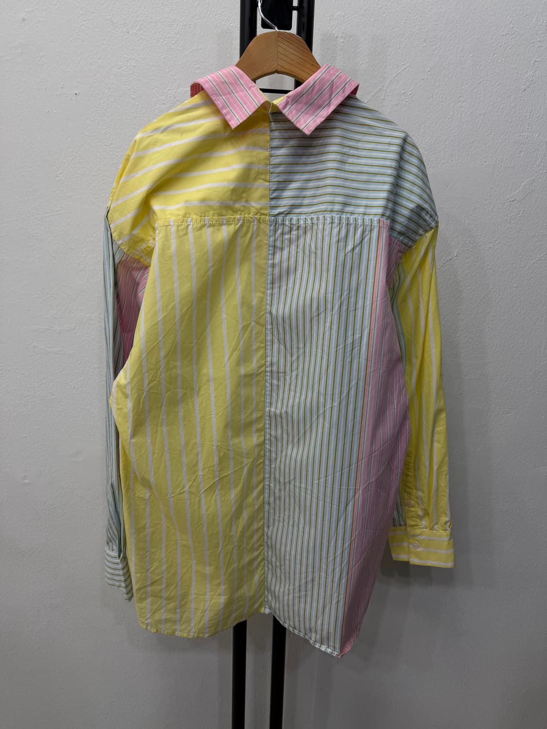 정품) 마르니 여성 오버핏 컬러풀 스트라이프 셔츠 36 상품이미지4