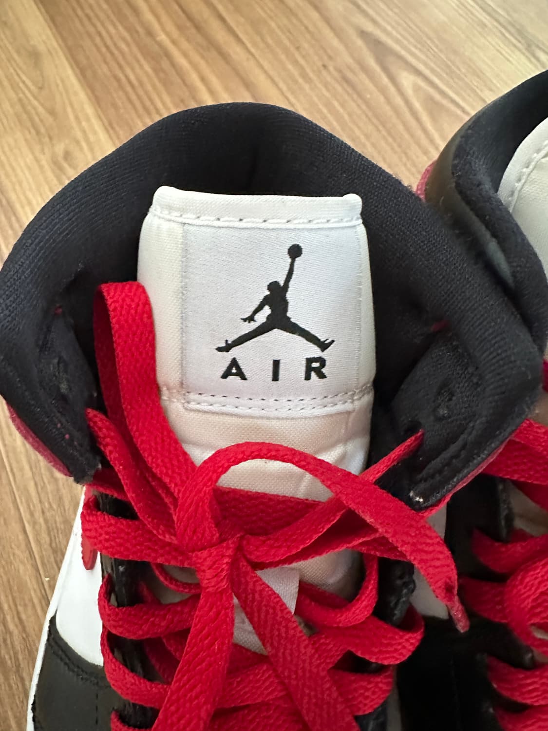 나이키 에어 조던 레드블랙 상품이미지4