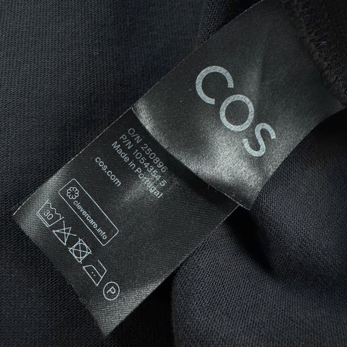 코스 COS 체스트 포켓 반팔티 XL 상품이미지4