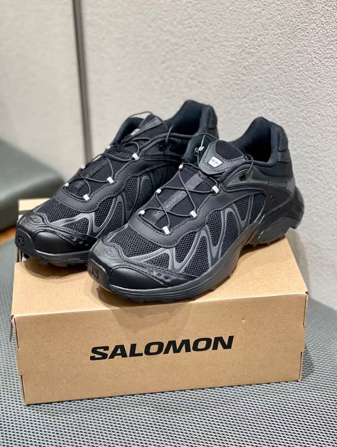 살로몬 XT-위스퍼 블랙 아스팔트265mm 상품이미지1