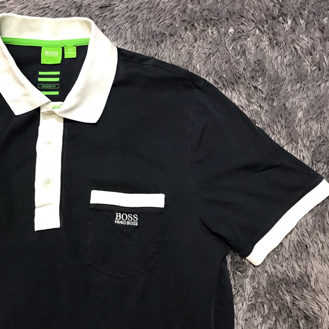 [[L] 휴고보스(HUGO BOSS) 가슴 포켓 카라넥 반팔티셔츠@326 상품이미지2