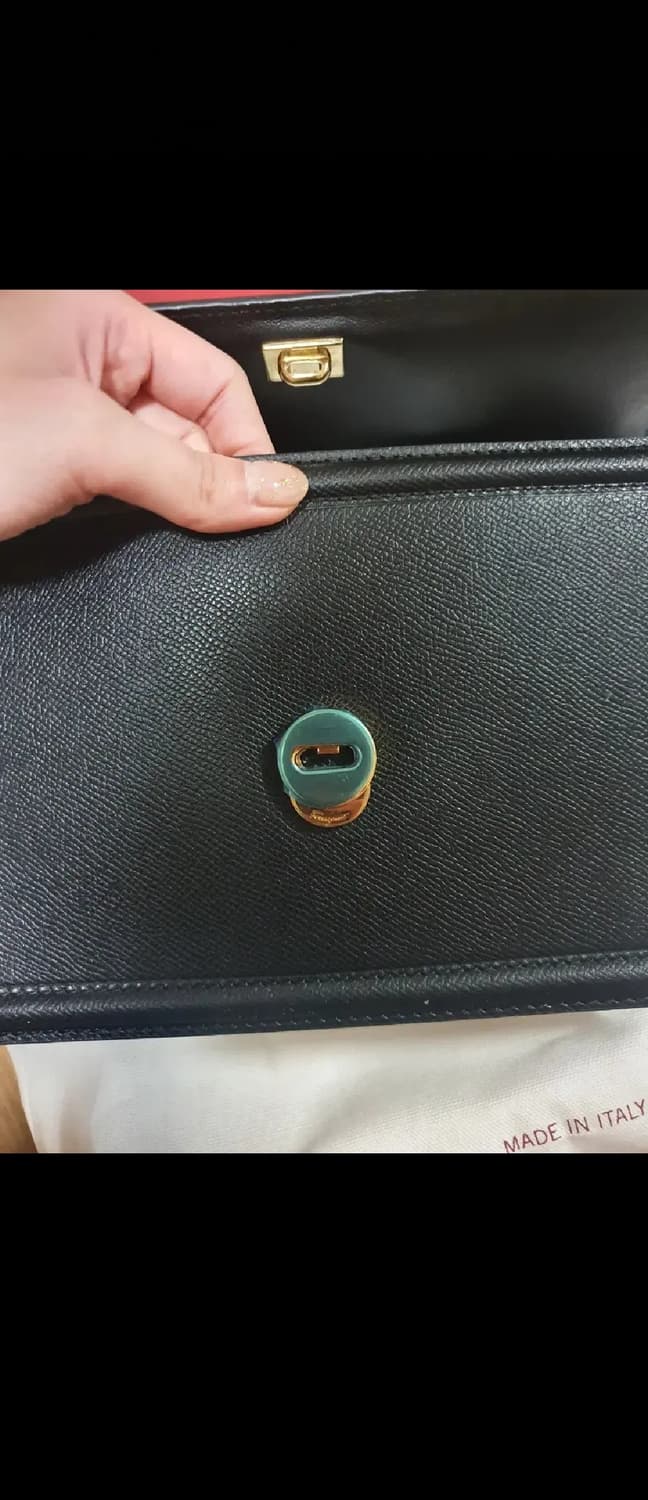 지방시 호보백 상품이미지6