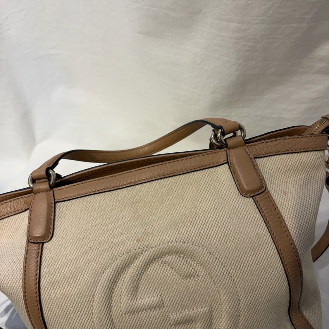 구찌 엠보스 소호 캠버스 투웨이 가방 상품이미지3