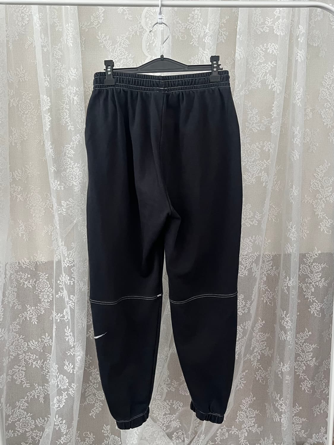 S) 나이키 스우시 조거 팬츠 블랙 상품이미지2