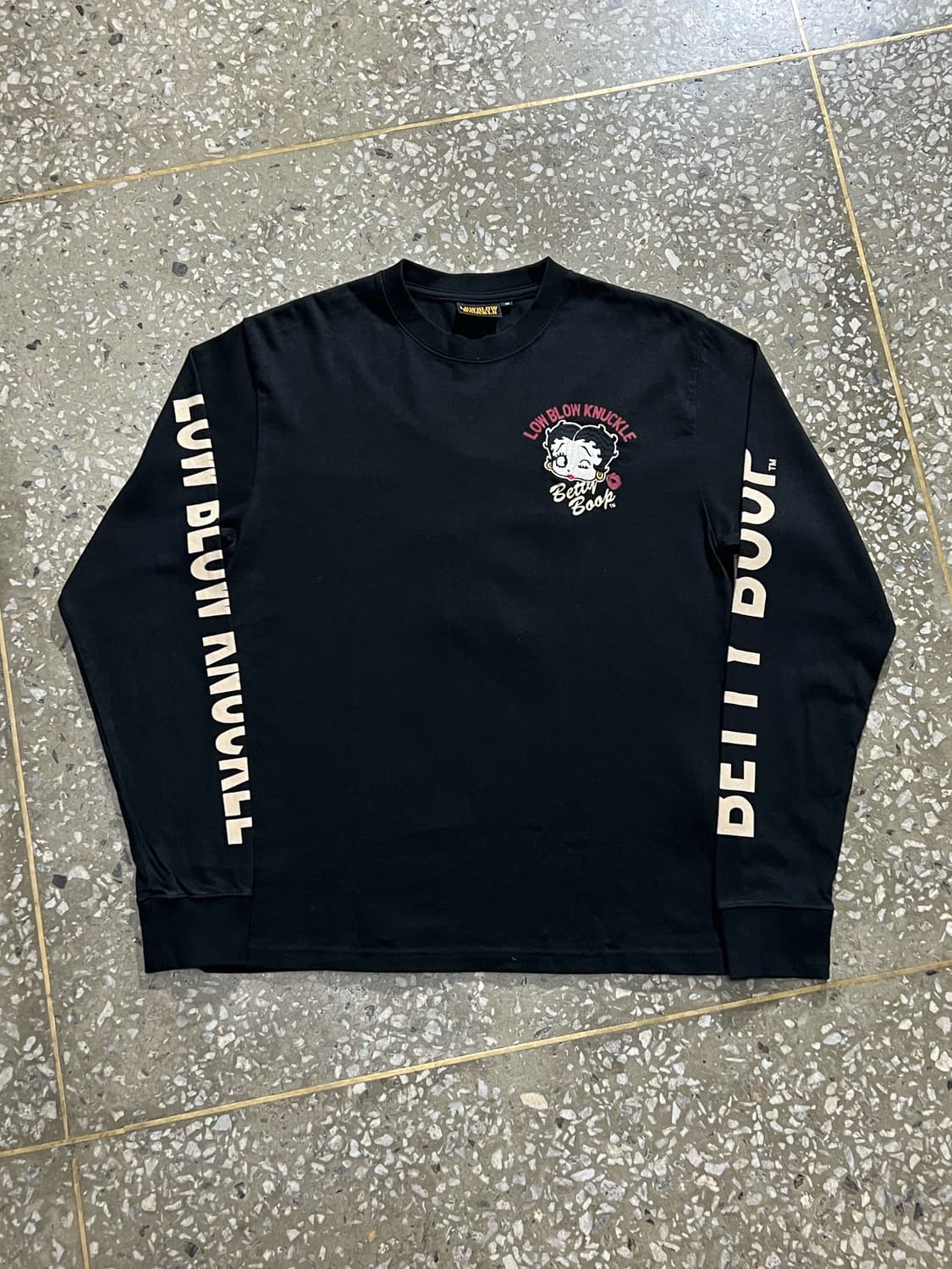 LowBlowKnuckle Betty Boop L/S 상품이미지3