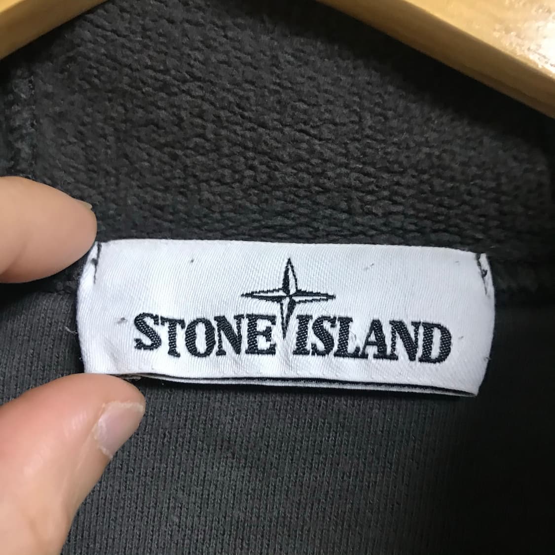 스톤 아일랜드 시그니처 와펜 후드집업자켓 상품이미지3