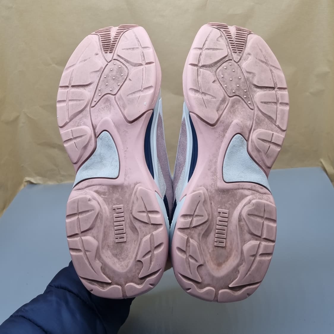 푸마 썬더 라이브 고쉬 스니커즈 245 상품이미지3