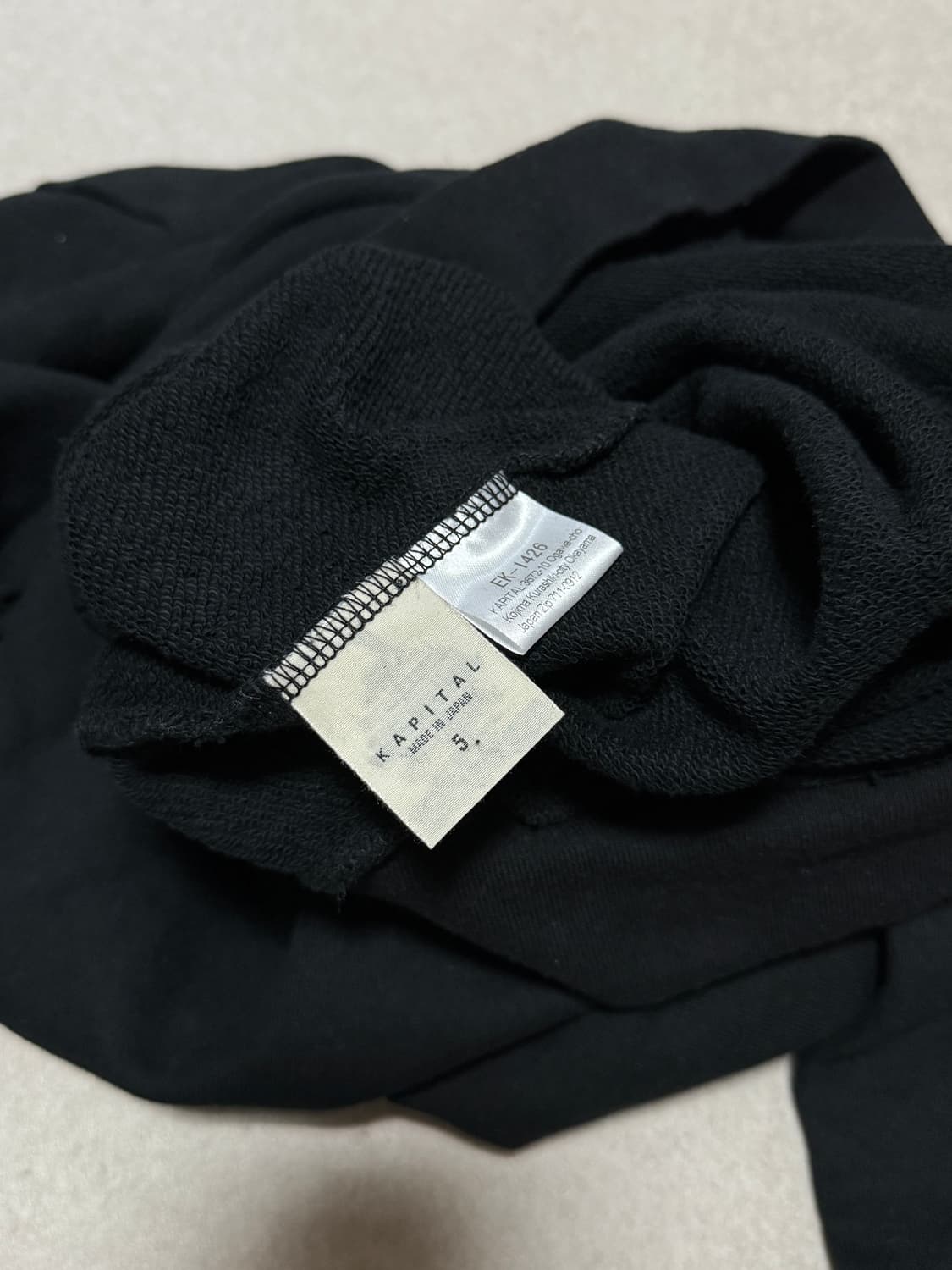 캐피탈 엘보 스마일 맨투맨 상품이미지3