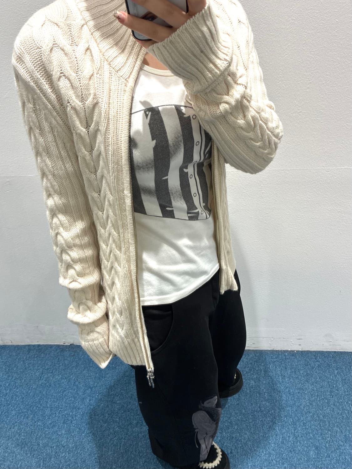 아이보리 니트집업 상품이미지1