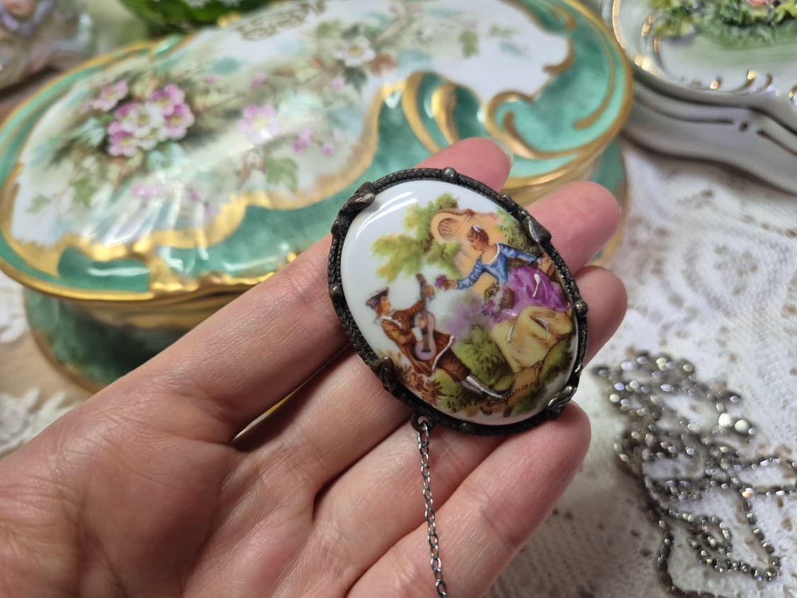 vintage)1950s 빈티지 리모지 연인 포슬린 핸드페인팅 브로치 상품이미지5