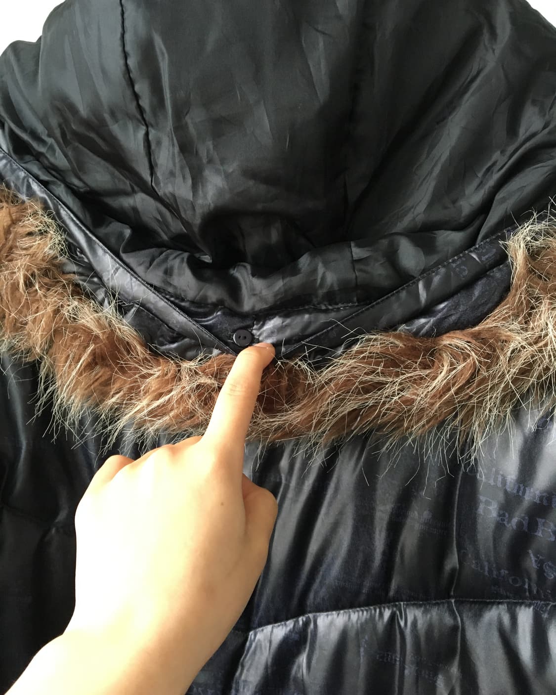 Fake fur hood lettering printing jumper 상품이미지6