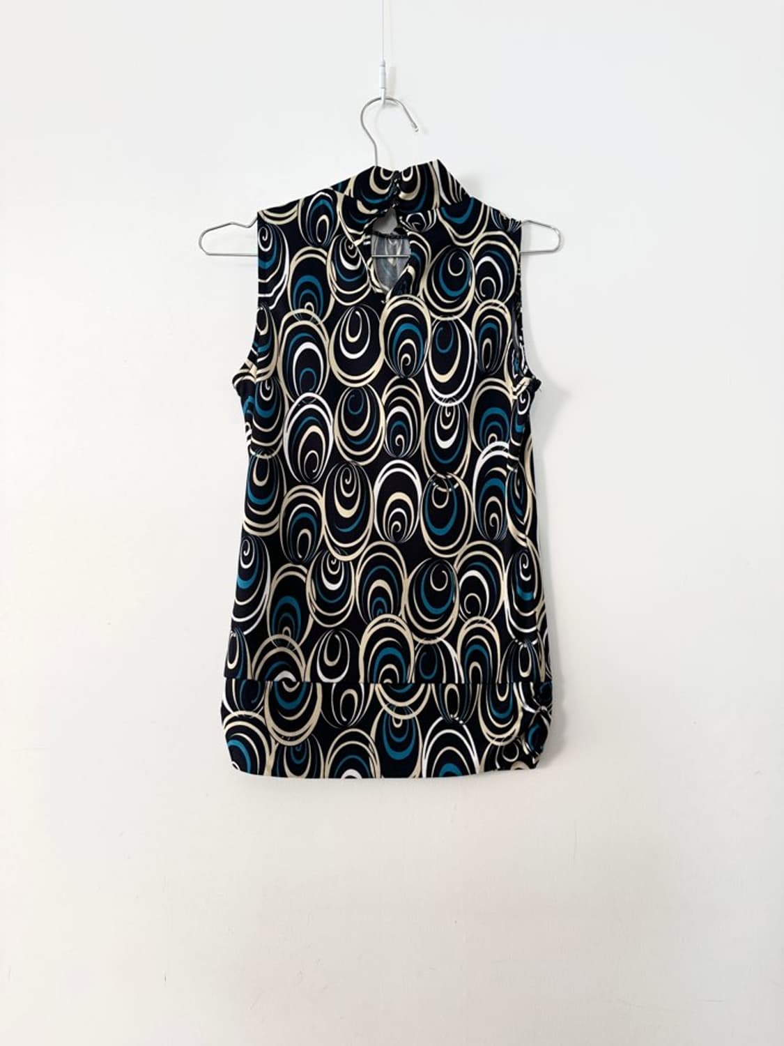 Ring pattern halter sleeveless / green 상품이미지5