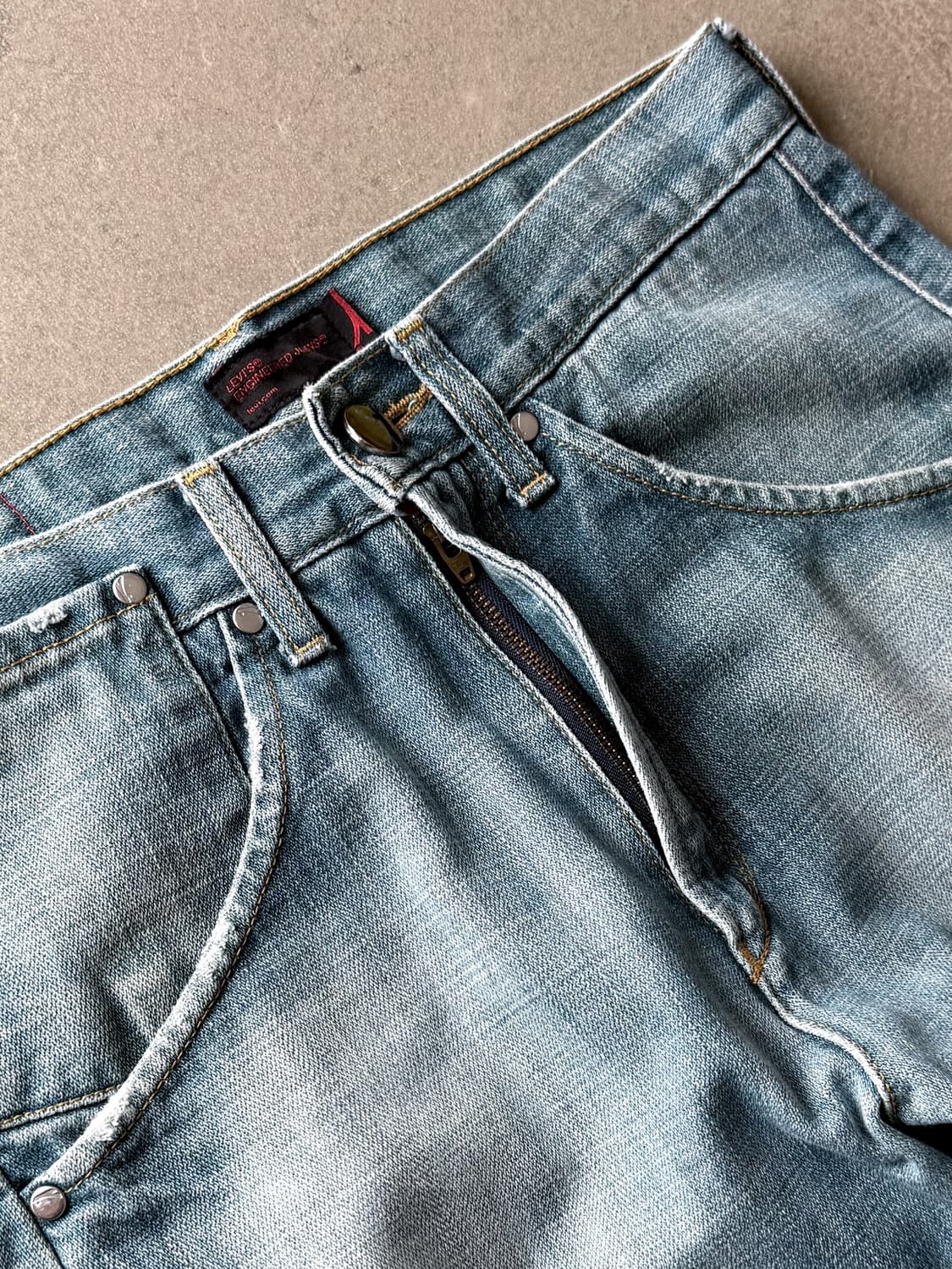Vintage Levi’s Engineered Denim Pants 상품이미지4