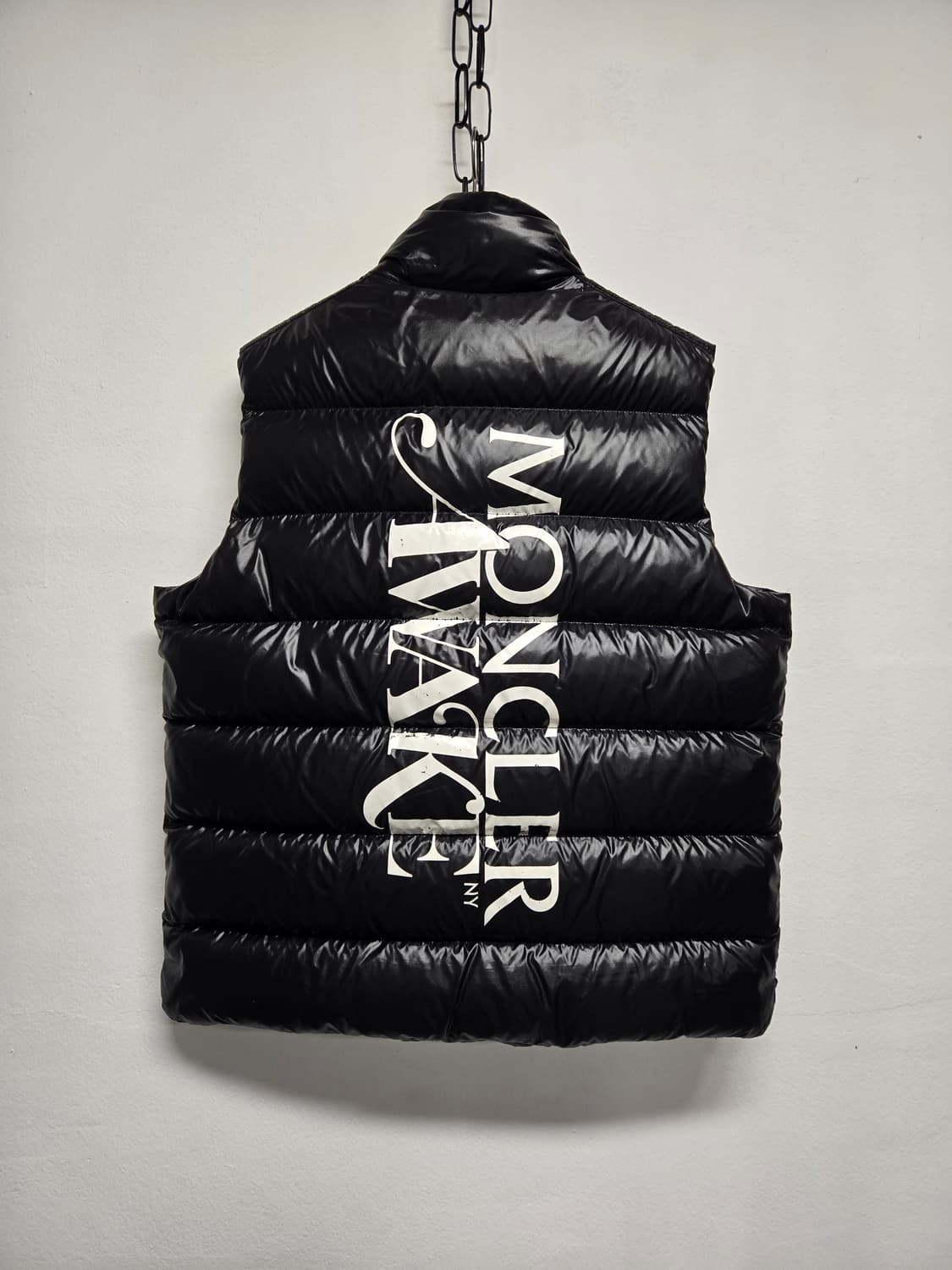 몽클레어 구스다운패딩조끼  지니어스 어웨이크 콜라보 패딩조끼 상품이미지2