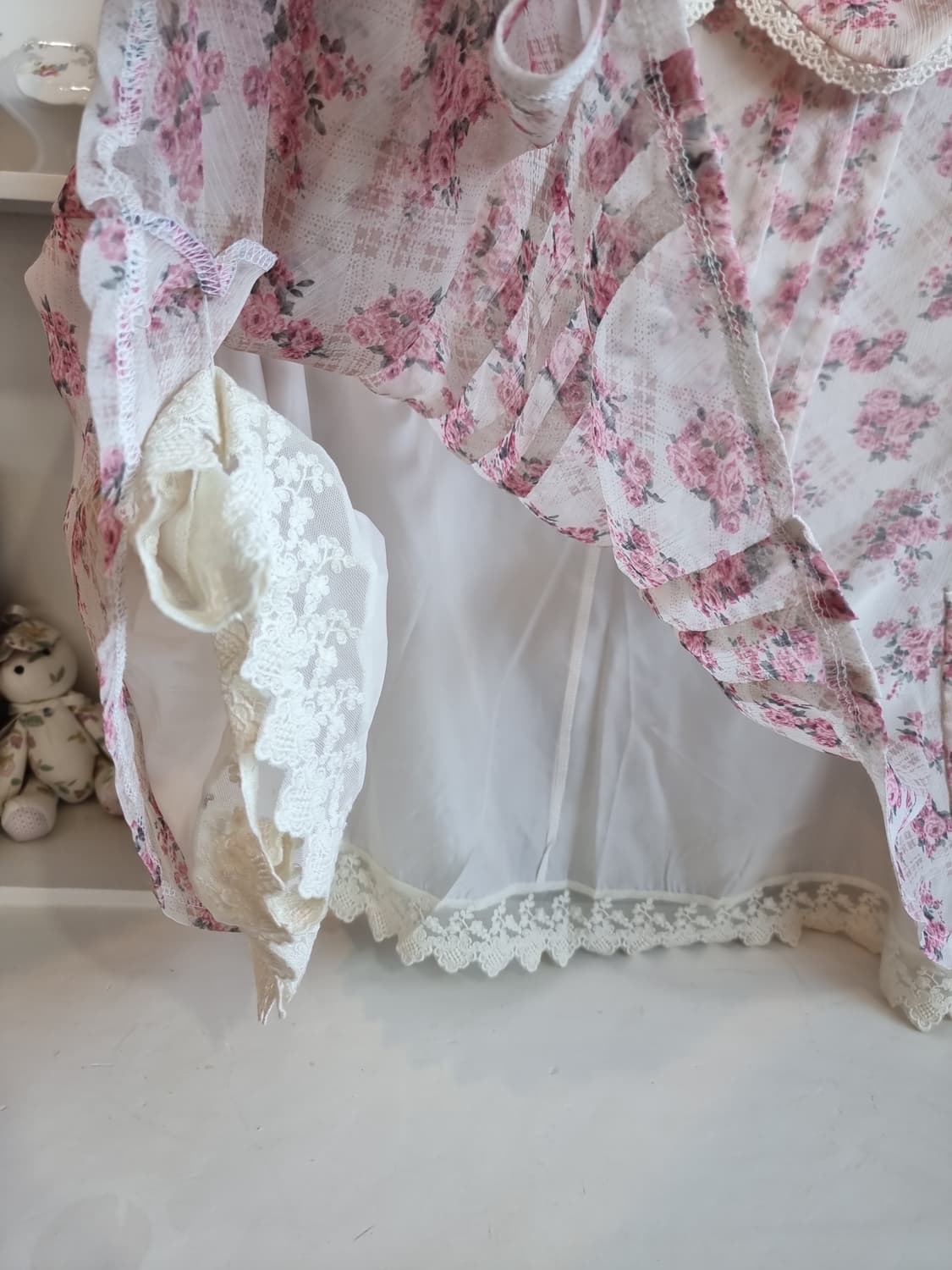 Ank Rouge(앙크루즈) 로즈 플라워 케이프 블라우스/망또 상품이미지4