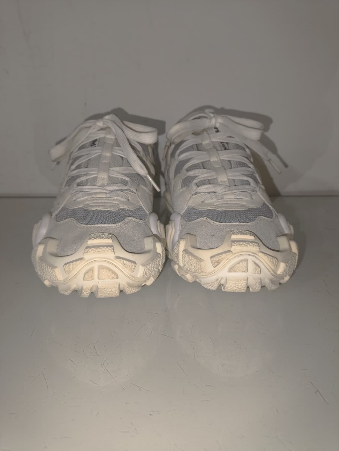 43 280mm 아크네스튜디오 볼스터 스니커즈 상품이미지3