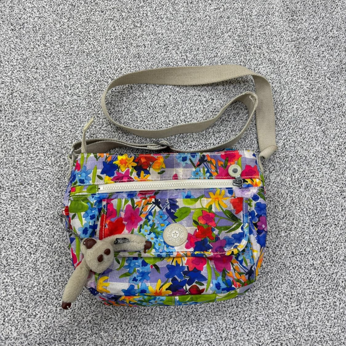 키플링 꽃무늬 크로스백 가방 0409J 상품이미지1