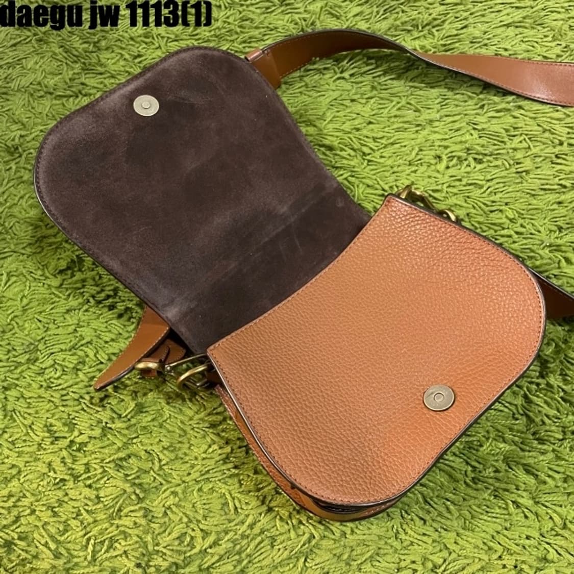 폴로 레더 크로스백 상품이미지4