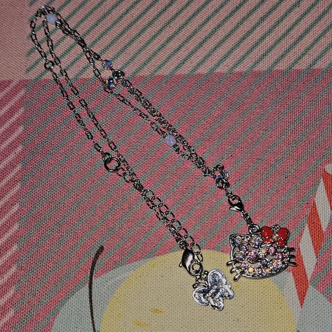 06s 안나수이 x 헬로키티 키링&목걸이 세트 상품이미지3