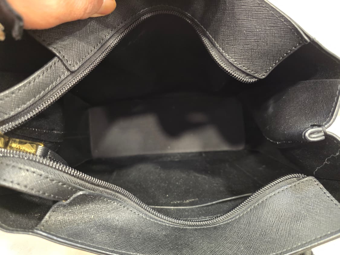 질스튜어트 블랙 소가죽 쇼퍼백 숄더백 상품이미지9