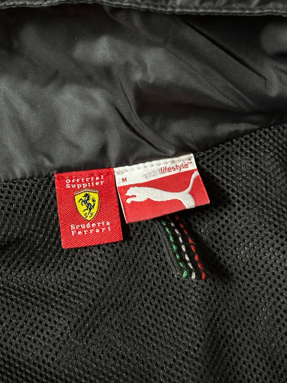 PUMA x Ferrari 퓨마 페라리  스쿠데리아  바람막이 자켓 상품이미지5