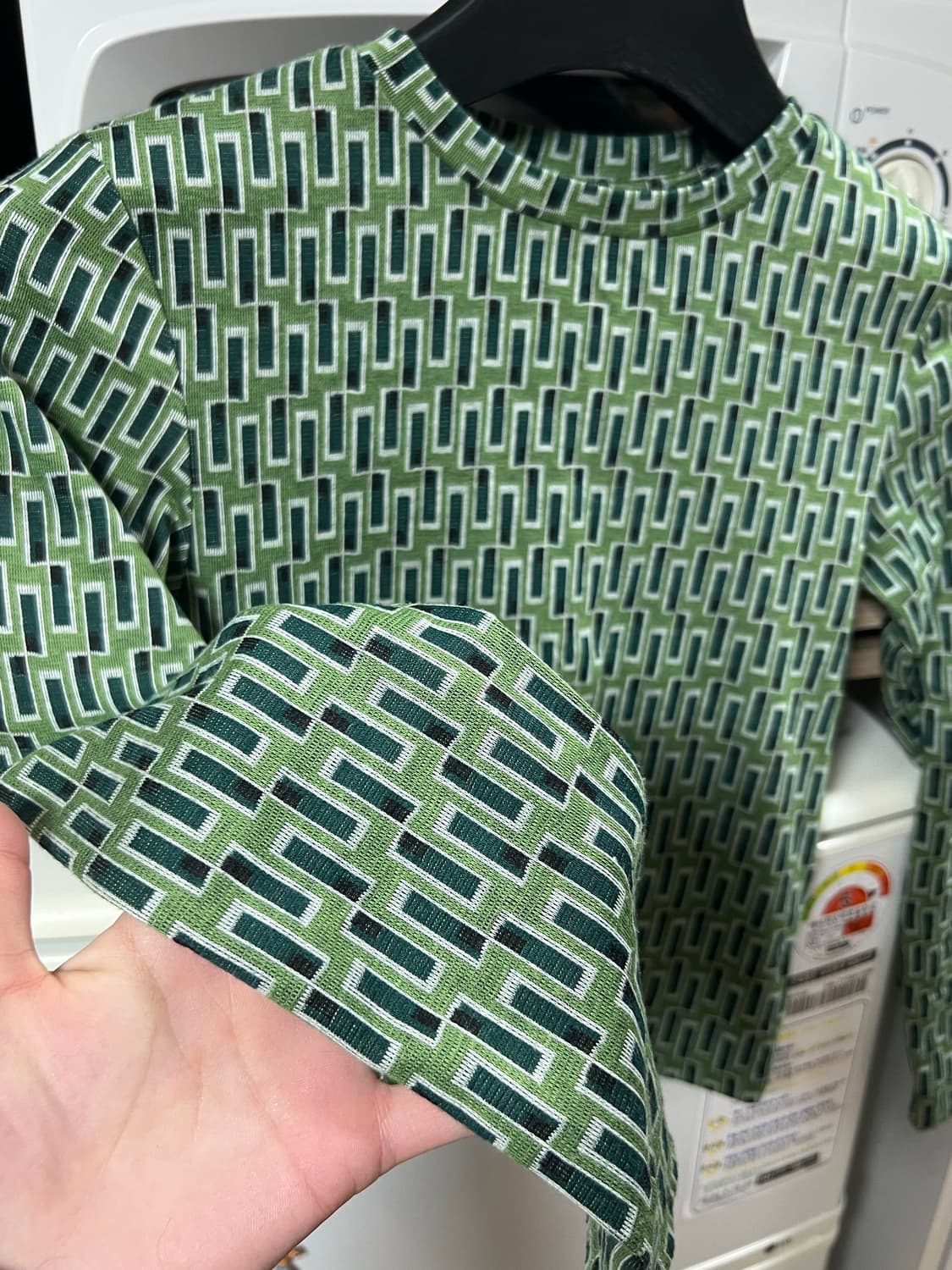 ZARA 패턴 긴팔 티셔츠 S 상품이미지2