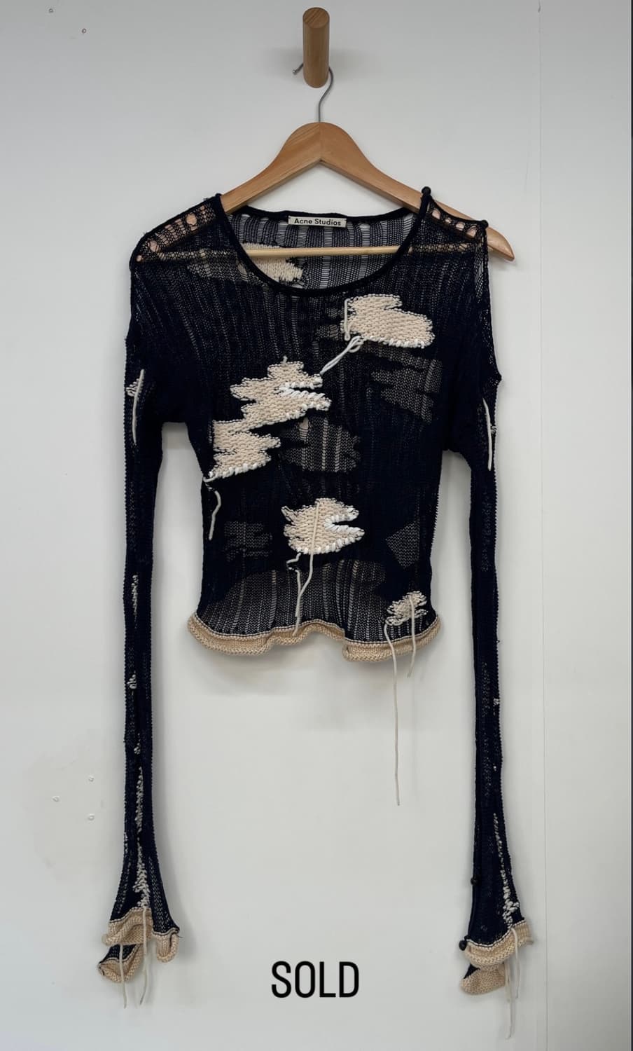 아크네 스튜디오 플라워 니트 스웨터 상품이미지1