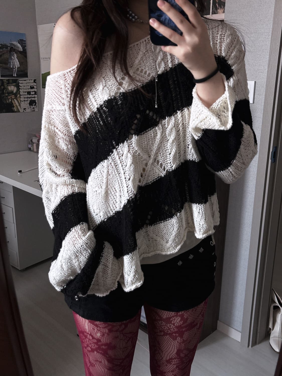 스트라이프 오프숄더 니트 상품이미지2