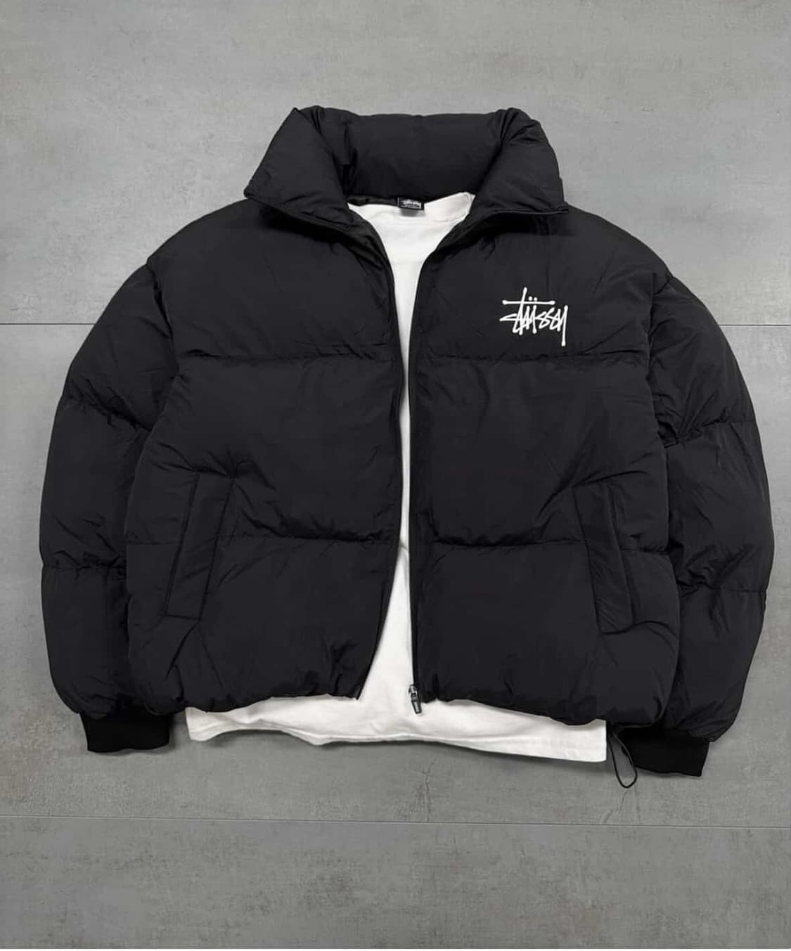 스투시 패딩 상품이미지1