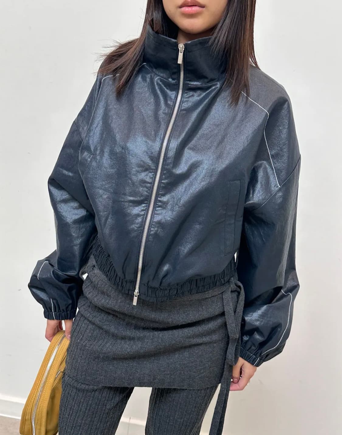 마뗑킴 ROUGH COATING CROP BOMBER 자켓 상품이미지1