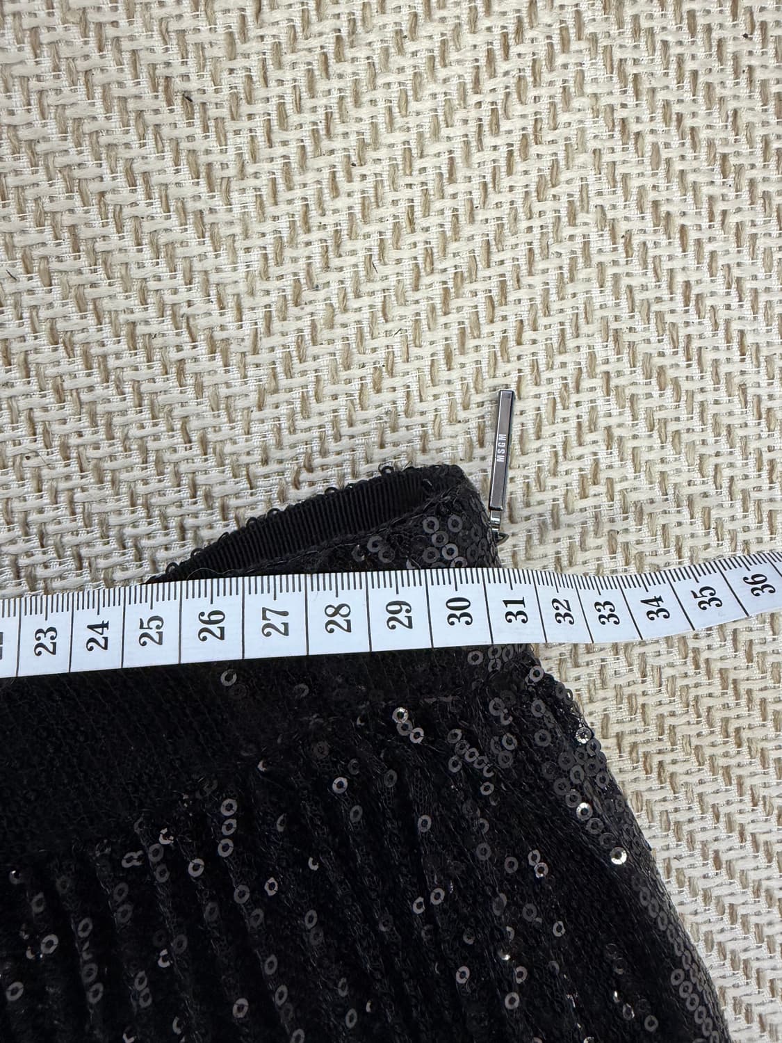 매장판정품) MSGM 스팽글 플리츠 스커트 38 상품이미지8