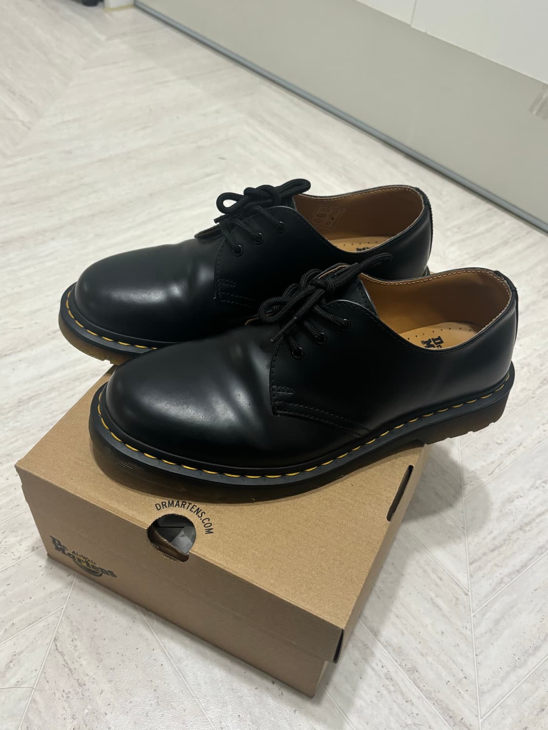 닥터마틴 1461 스무스 260 상품이미지1