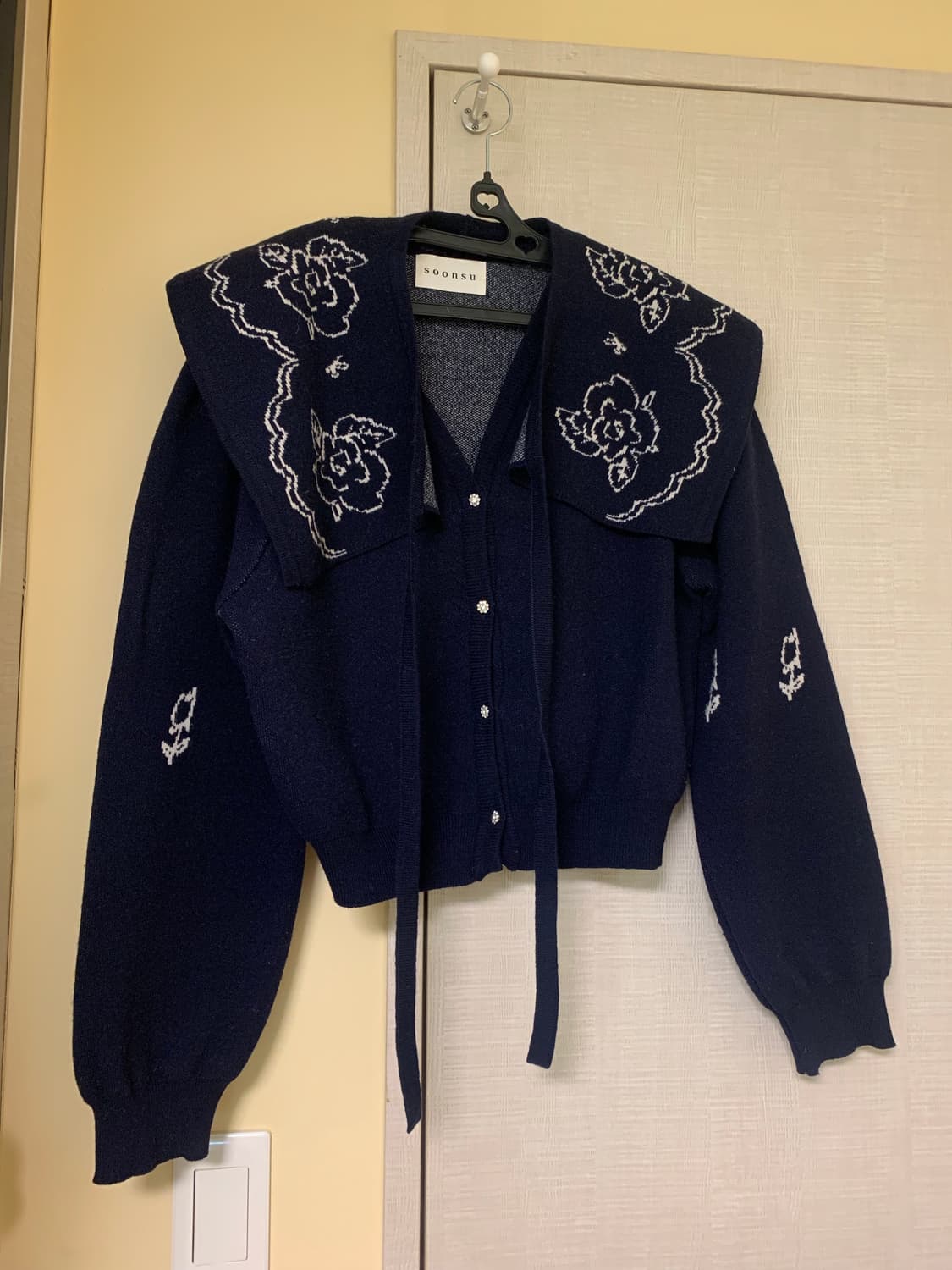 Soonsu 순수 카라 가디건(네이비) 상품이미지3