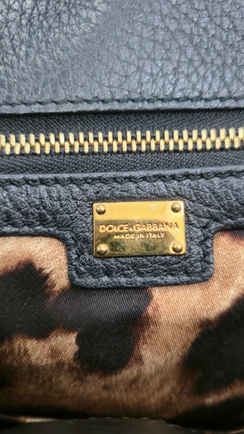 돌체앤가바나 정품 시칠리 그레인 레더 토트백 (블랙/골드) 상품이미지8