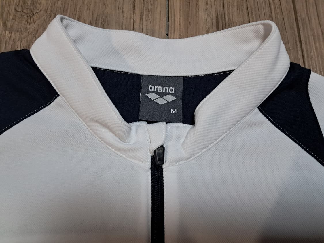 아레나 여성 반팔티 M   상품이미지5