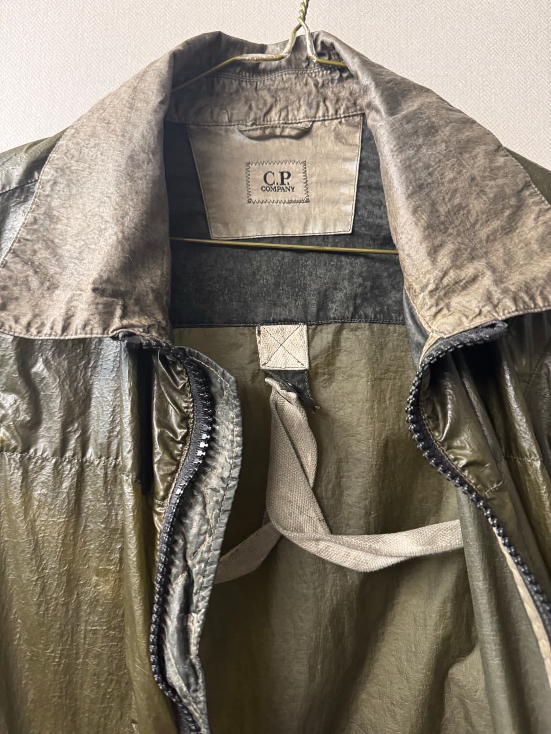 CP컴퍼니 La Mille Nyber 바람막이 상품이미지3