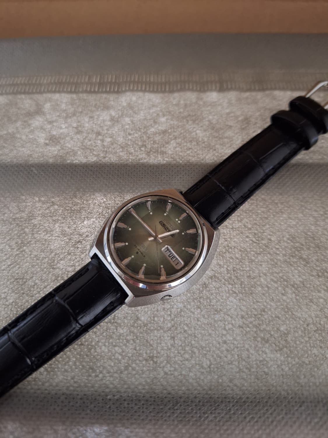 세이코 빈티지 오토메틱 시계판매합니다 상품이미지3