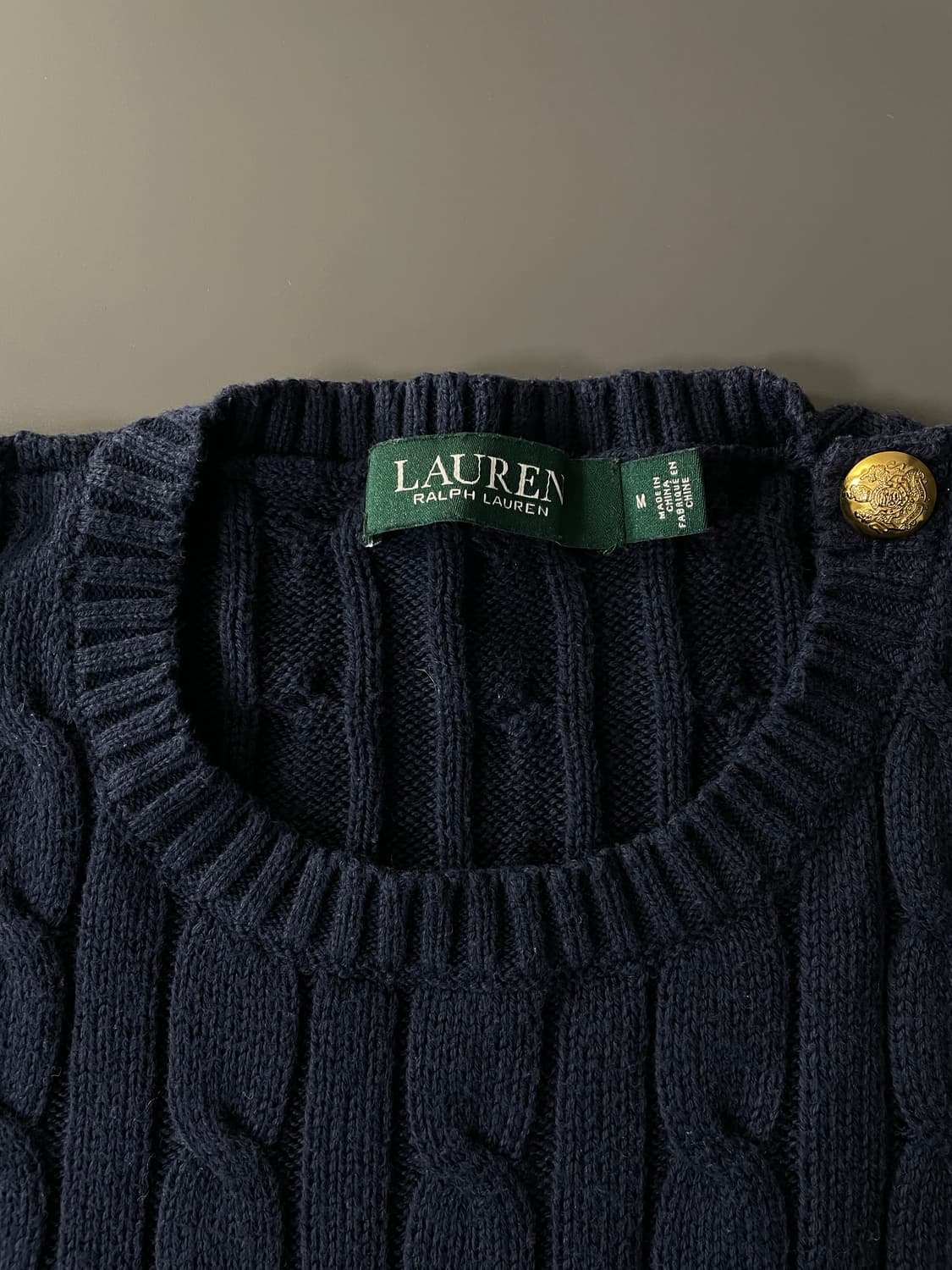 [M] 폴로 랄프로렌 금장 버튼 디테일 케이블 꽈배기 니트 상품이미지6