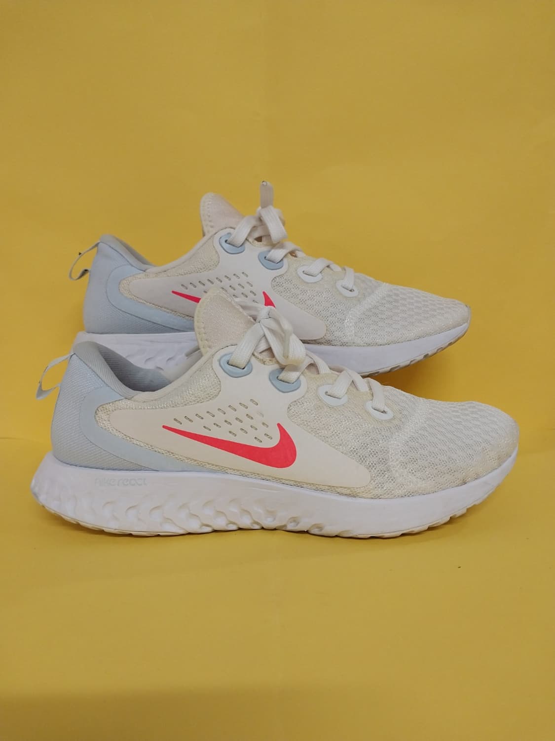 여성 나이키 레전드 리액트 화이트핑크 런닝화, 운동화 (245) 상품이미지3