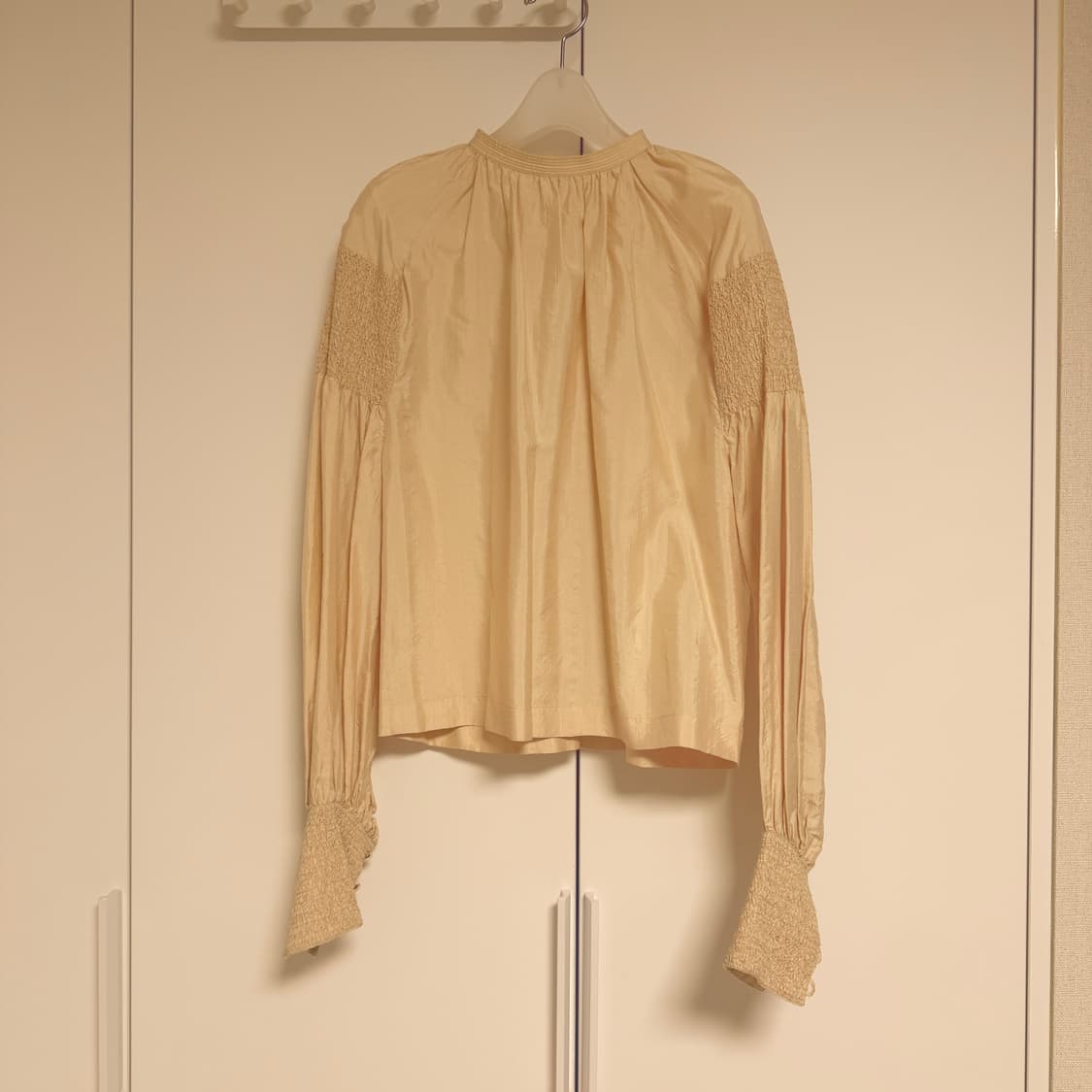 FUMIKAUCHIDA 후미카우치다 실크100 블라우스 상품이미지2