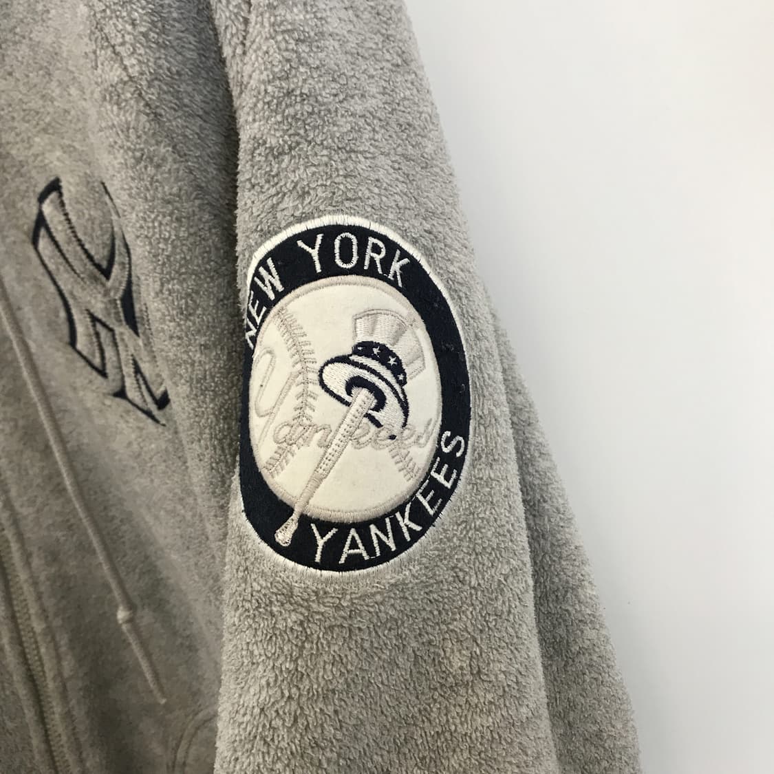 MLB 00s 양키스 뽀글이 후드자켓 [100] 상품이미지3