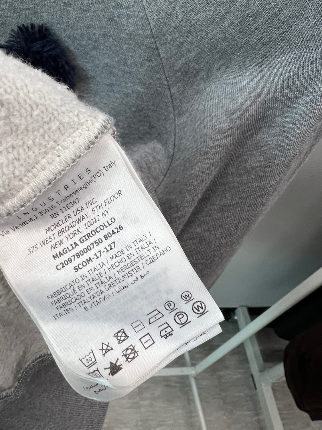 95) 몽클레어 그레노블 맨투맨  상품이미지5