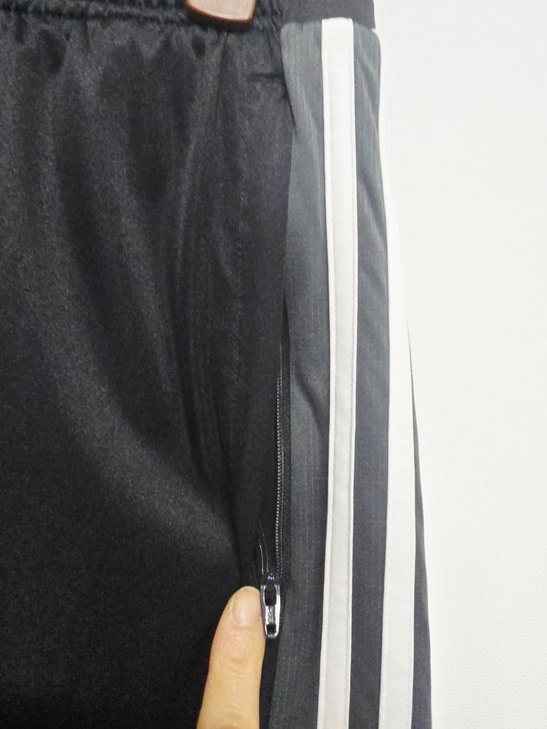 아디다스 삼선 반바지 블랙 상품이미지3