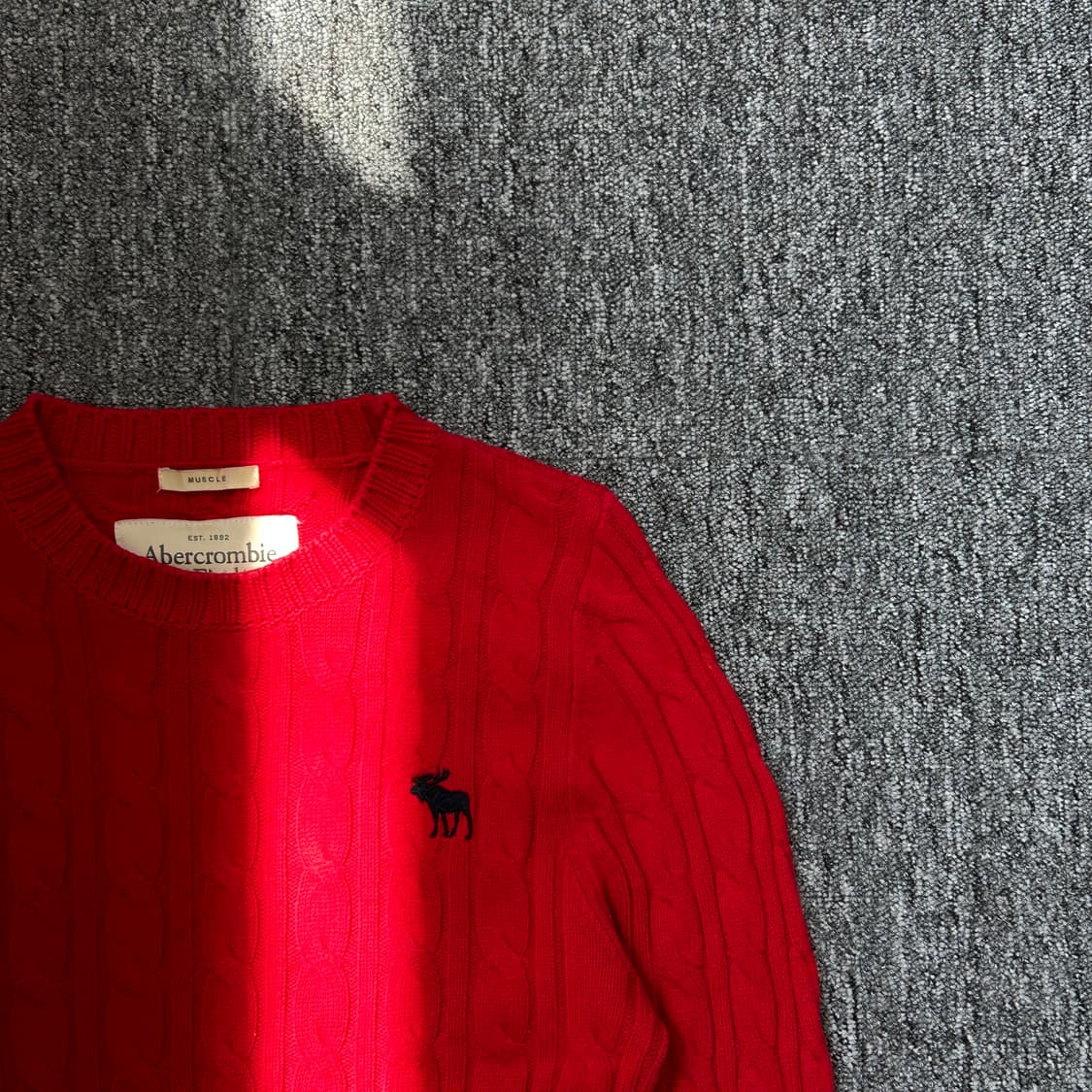 아베크롬비 레드 케이블 라운드넥 니트 상품이미지2
