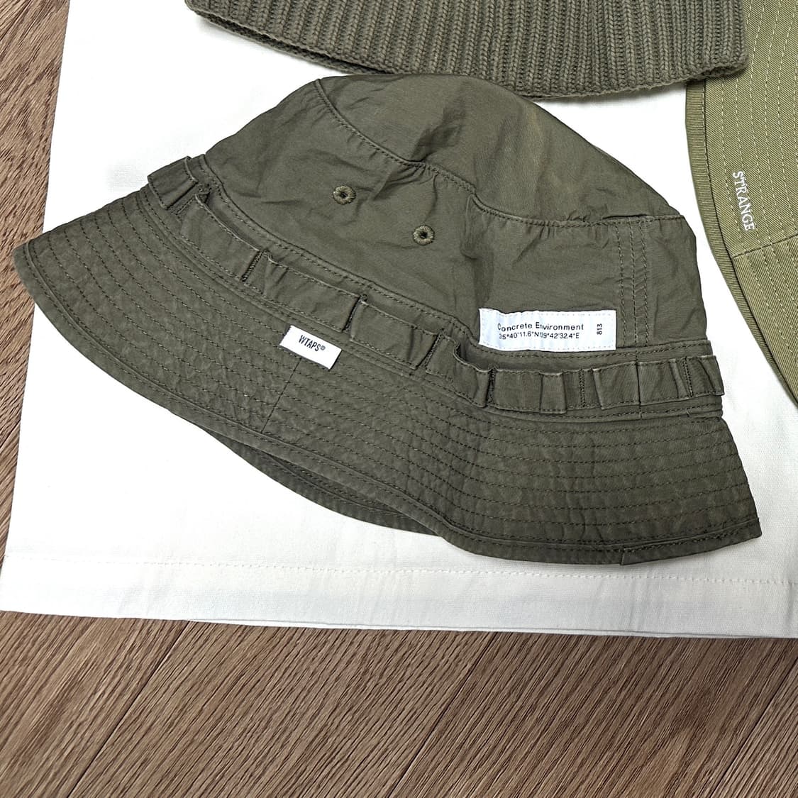 더블탭스 버킷햇 상품이미지1