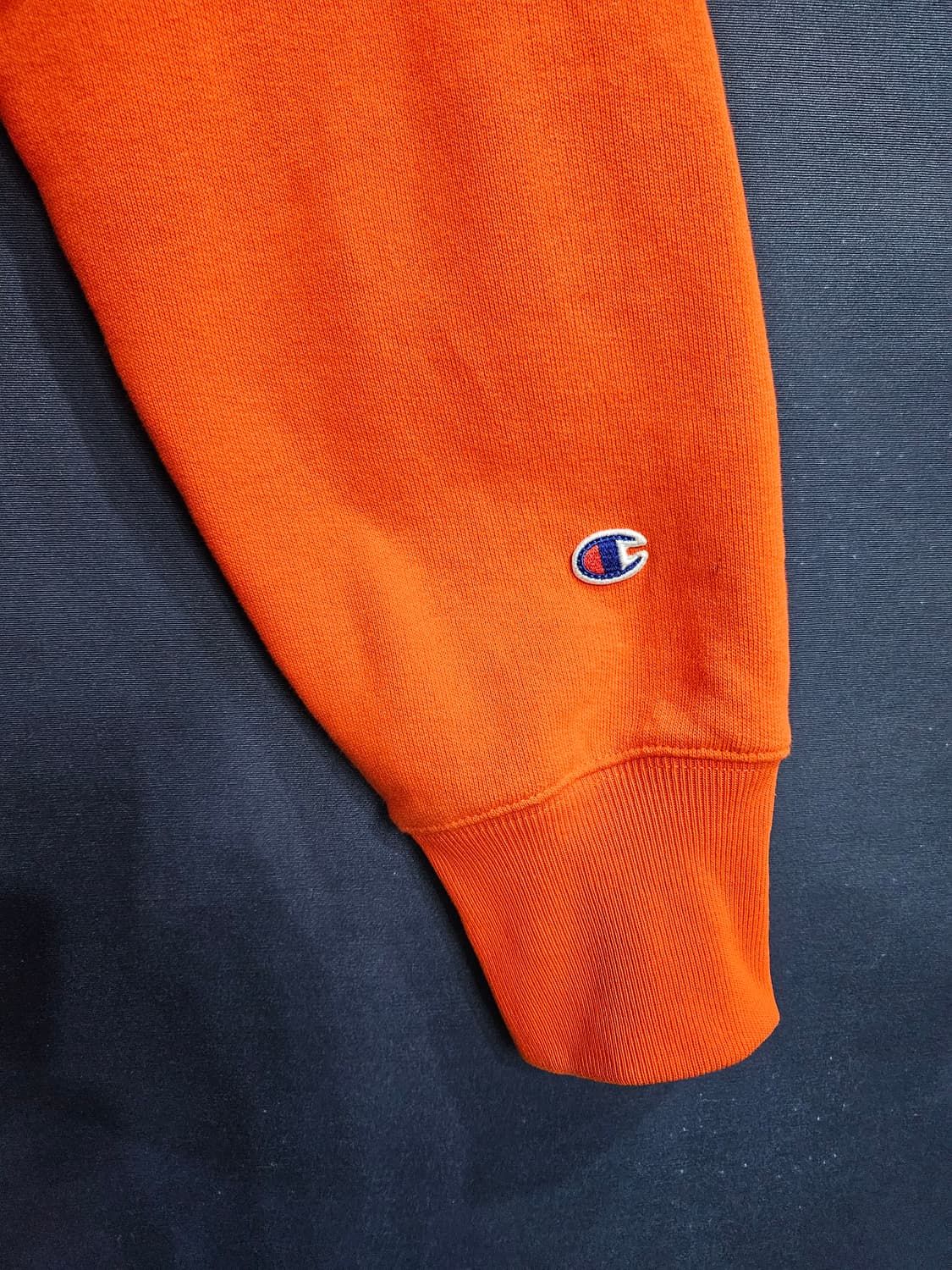 챔피온 오렌지컬러 남성 110 기모 맨투맨  상품이미지5