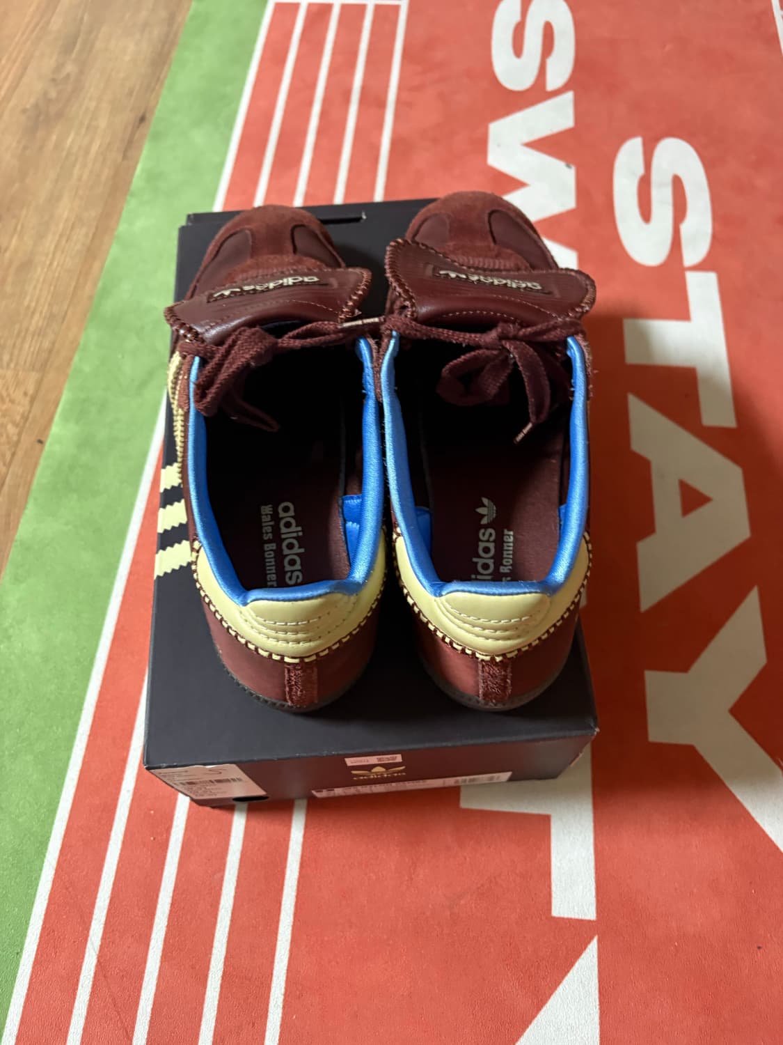 아디다스 x 웨일스 보너 나일론 삼바 폭스 브라운 샌디 베이지 275 상품이미지3