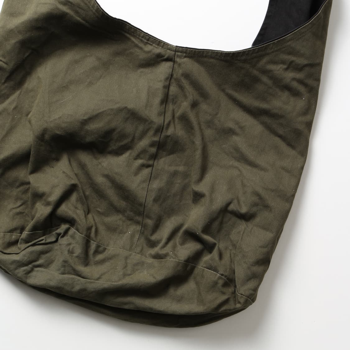 언더커버 리버시블 토트백 상품이미지10